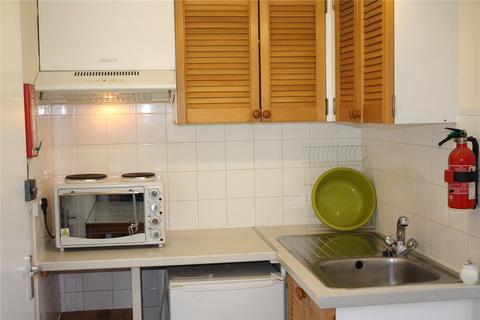Studio to rent, Carnarvon Road, Berkshire RG1