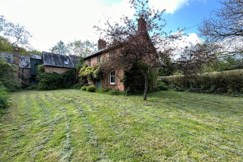 3 bedroom detached house to rent, Affpuddle