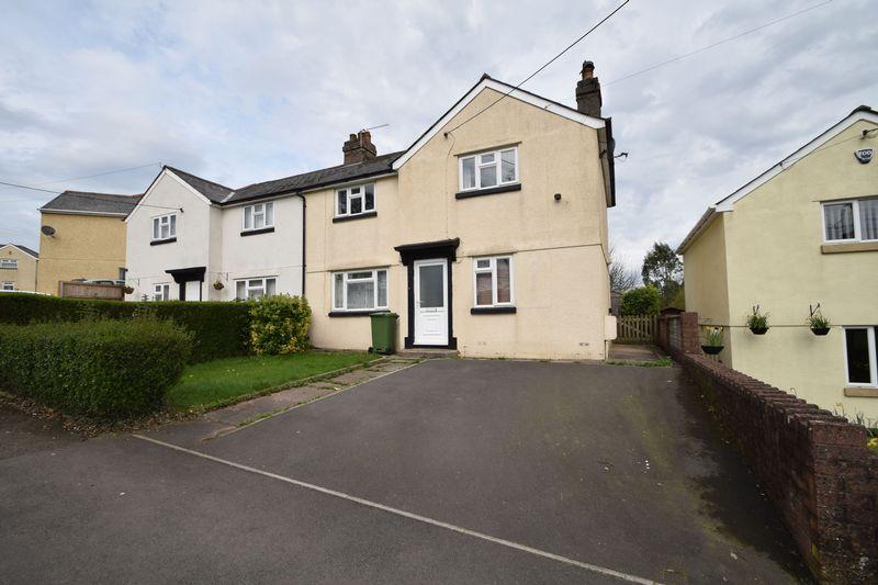 Woodfield Road, New Inn, Pontypool 3 bed semidetached house £174,950