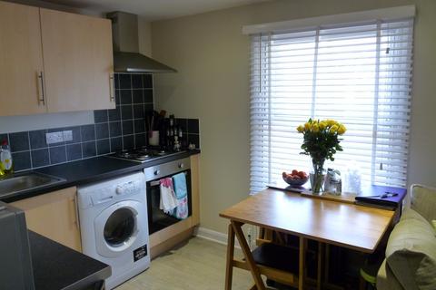 1 bedroom flat to rent, Edenbridge, Kent, TN8