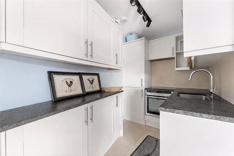 1 bedroom apartment for sale, Hereford House, 11 Ovington Gardens, Knightsbridge, London, SW3