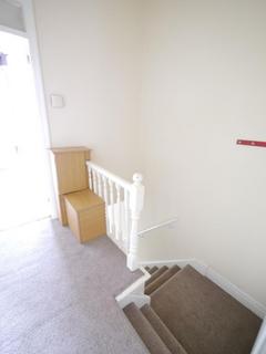 3 bedroom flat to rent, Simonside Terrace - Heaton