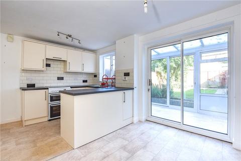 3 bedroom terraced house to rent, Parker Place, Broadway, Worcestershire, WR12