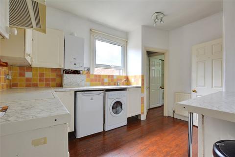 2 bedroom apartment to rent, Eastcombe Avenue, London, SE7