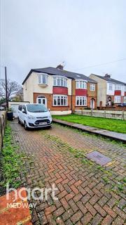 3 bedroom semi-detached house to rent, Wilson Avenue, Rochester