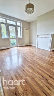 3 bedroom semi-detached house to rent, Wilson Avenue, Rochester