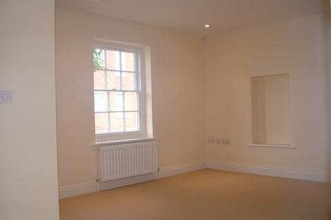 1 bedroom maisonette to rent, Haslers Mews Central Ingatestone Essex