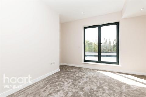 1 bedroom flat to rent, Sudbury Avenue, HA0