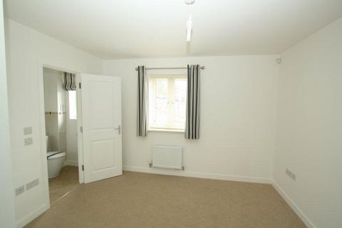 3 bedroom apartment to rent, Allard Way, Saffron Walden