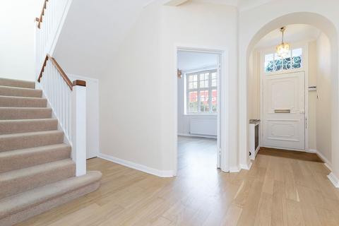 4 bedroom terraced house to rent, Astell Street, Chelsea, SW3