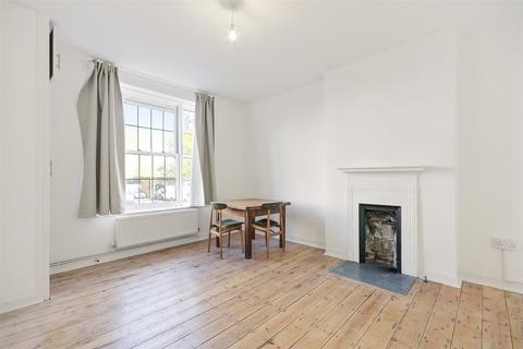 2 bedroom flat to rent, Deloraine House, Tanners Hill, London, SE8