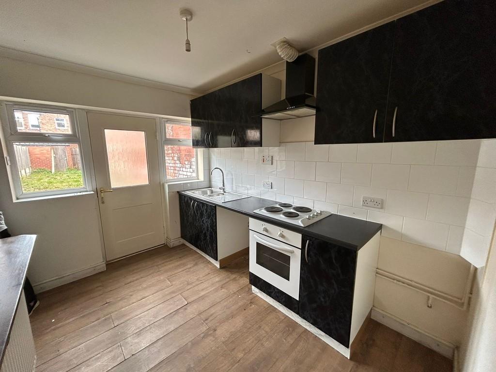 8 tennyson kitchen aug 24 pic