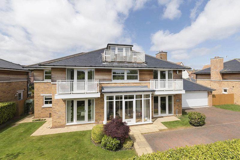 Lumley Way, Great Park, Gosforth 5 bed detached house £795,000