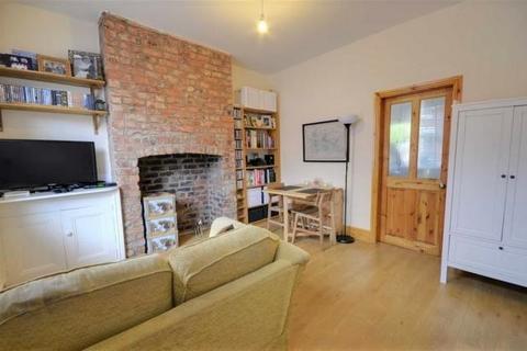 2 bedroom terraced house to rent, Reuben Street, Stockport