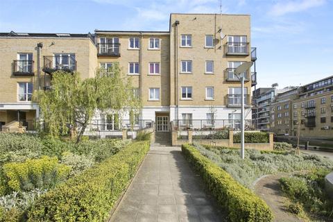 2 bedroom flat to rent, Tramway Court, 3 Candle Street, London, E1