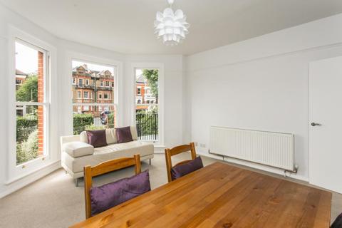 2 bedroom apartment to rent - Palace Road, London, SW2
