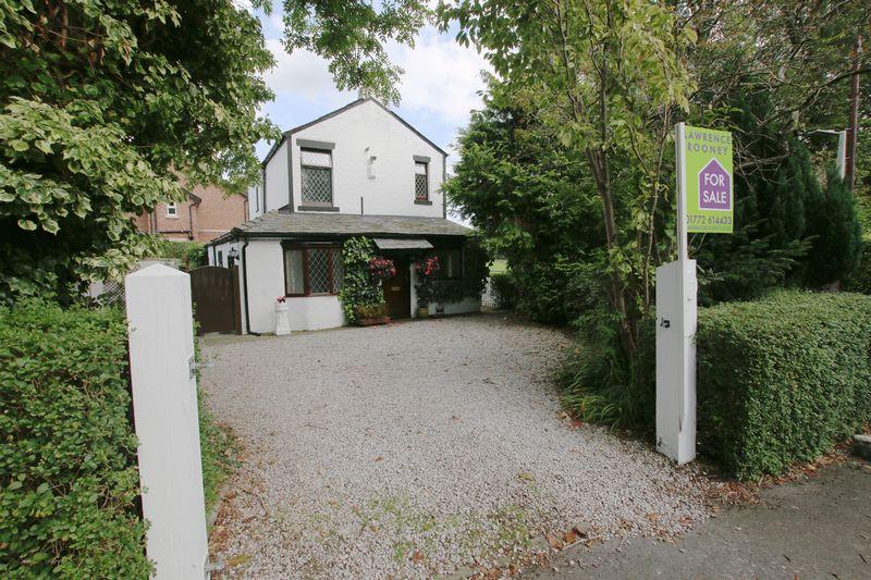 'Rose Cottage' Royalty Lane, New Longton 4 bed cottage £315,000