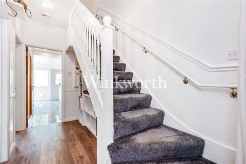 3 bedroom terraced house for sale, Tower Gardens Road, Tottenham, London, N17