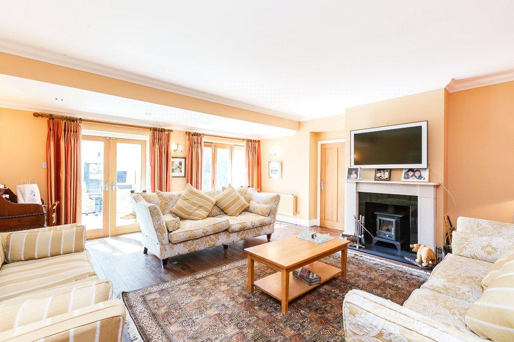 Redbourn Lane, Harpenden, Hertfordshire 5 bed detached house £1,895,000
