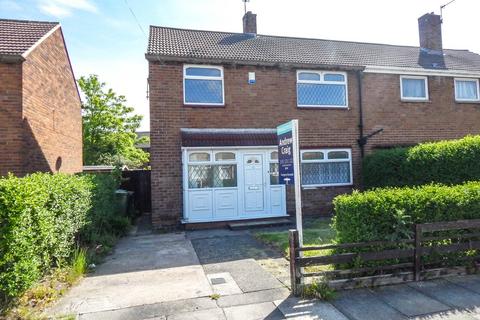 3 bedroom semi-detached house to rent, Moreland Road, South Shields
