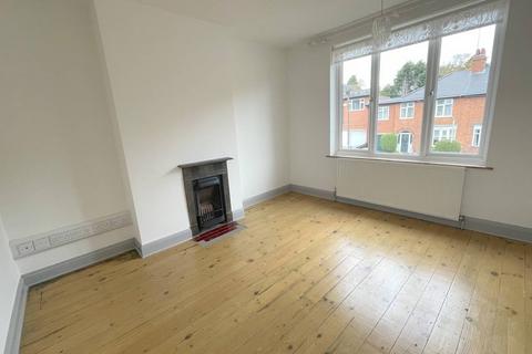 3 bedroom house to rent, Birstall, Holt Road LE4