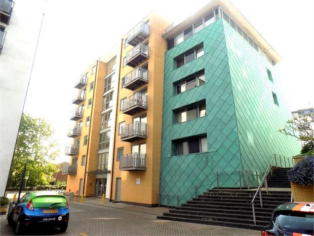 1 bedroom flat rent deals gateway