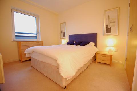 2 bedroom apartment to rent, Longstone Court, Borough, SE1 4LB