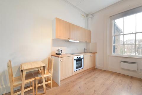 Studio to rent, Onslow Gardens, South Kensington, London, SW7