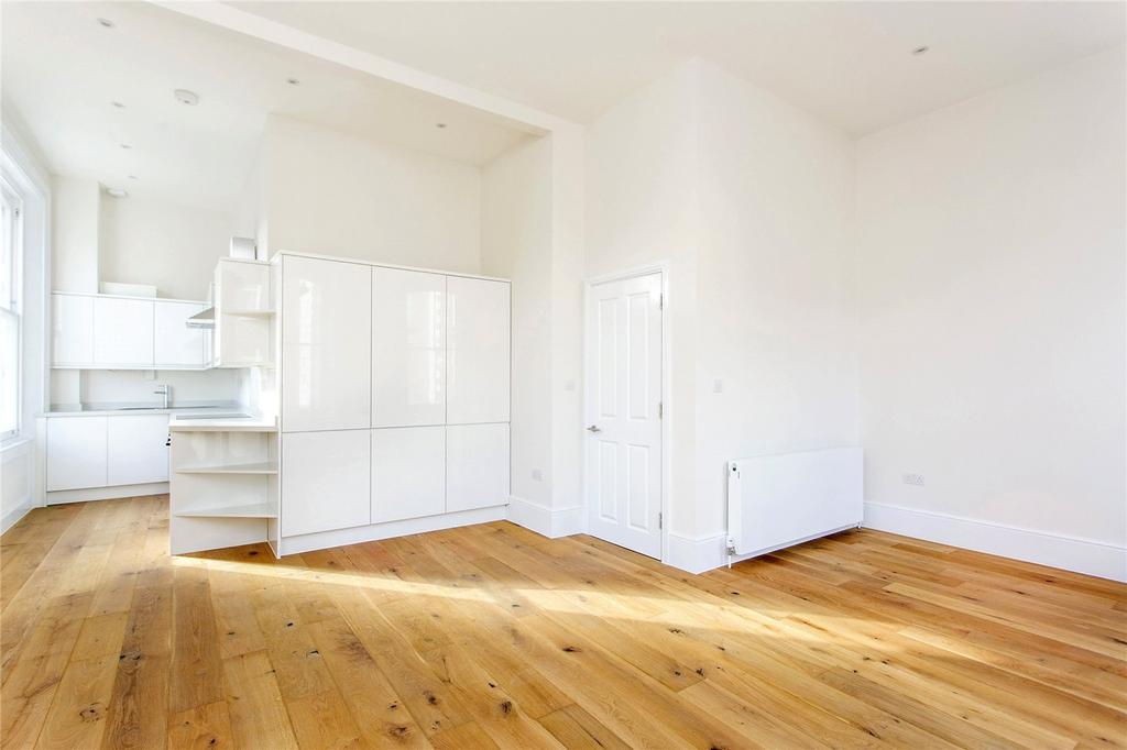 Living Room/Kitchen