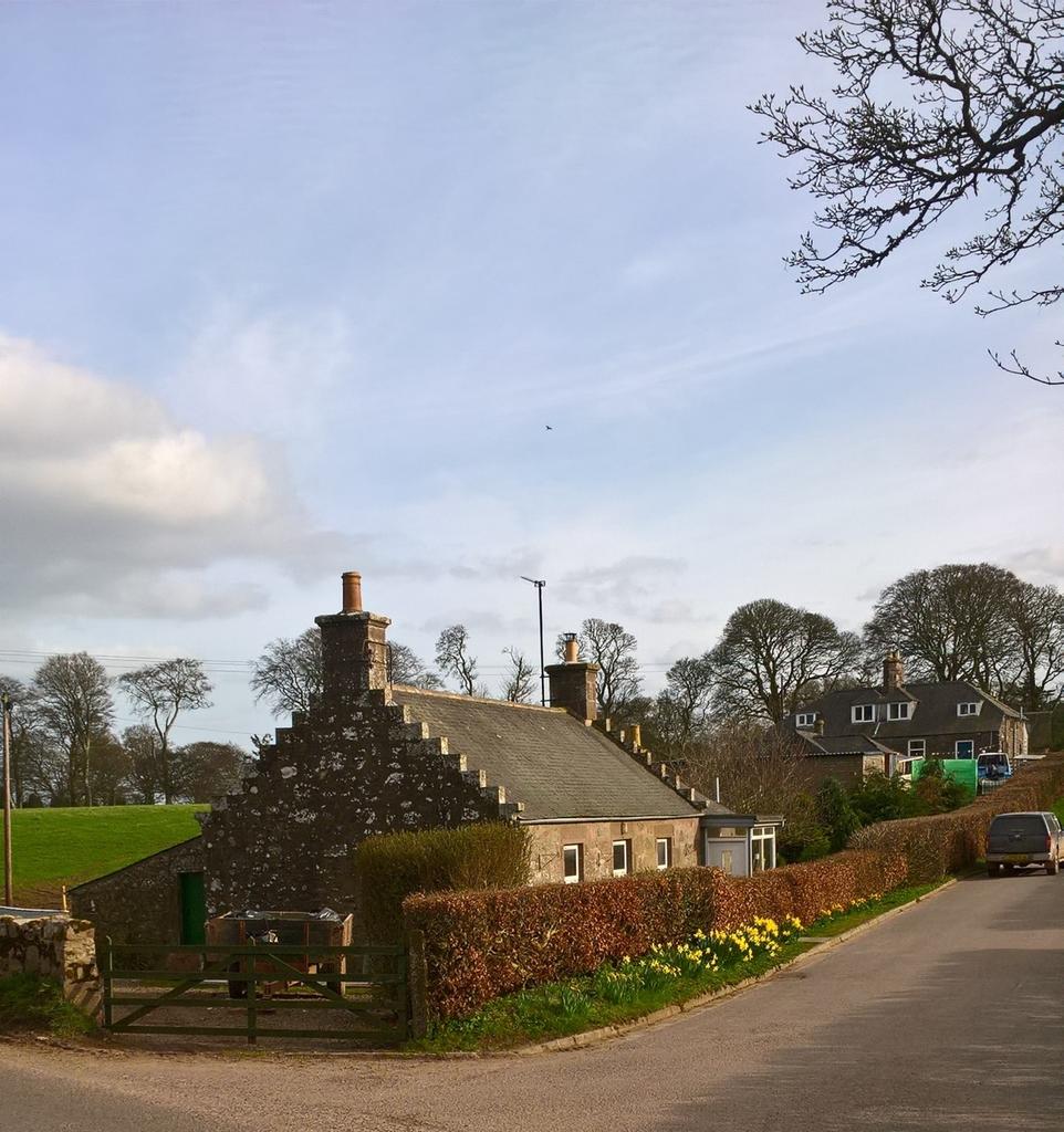 Drumlithie Stonehaven Ab39 2 Bed Cottage 500 Pcm 115 Pw