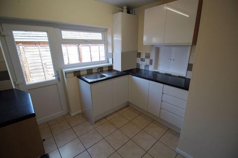 3 bedroom detached bungalow to rent, Croeswylan Crescent, Oswestry