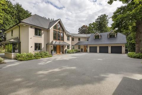 7 bedroom detached house for sale, Wentworth Estate