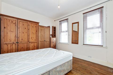 2 bedroom terraced house to rent, Tennyson Road, Stratford, London, E15