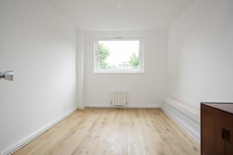 2 bedroom flat to rent, Lissenden Gardens, Gospel Oak, London, NW5