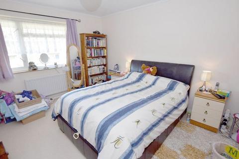 2 bedroom maisonette to rent - Alkham Road , Vinters Park