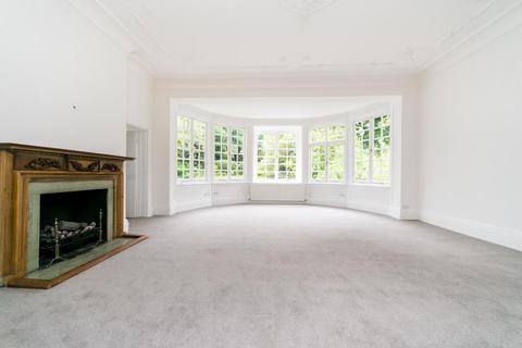 4 bedroom flat to rent, Lindfield Gardens, Hampstead, NW3