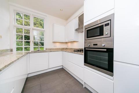 4 bedroom flat to rent, Lindfield Gardens, Hampstead, NW3