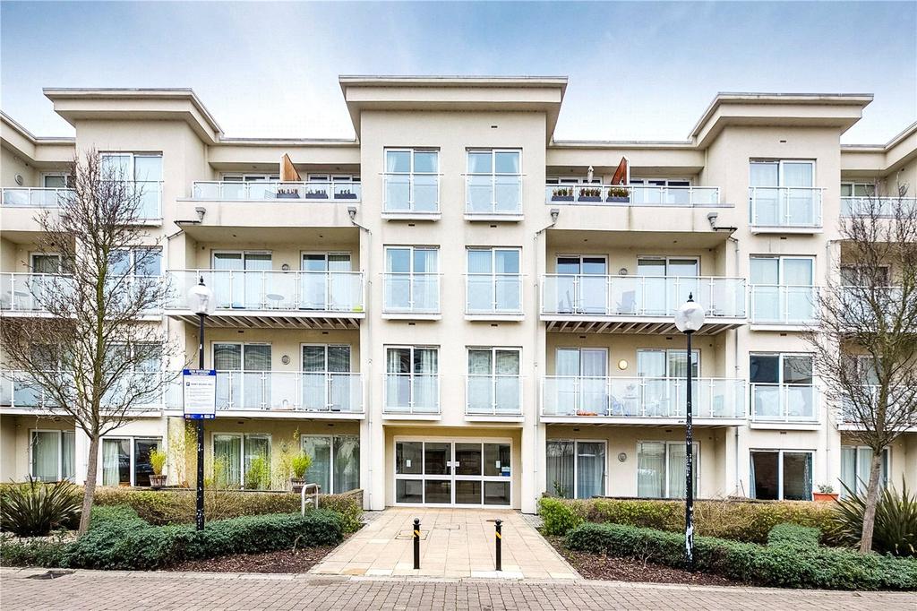 Saffron House, 7 Woodman Mews, Kew Riverside, Kew 2 bed flat £2,800