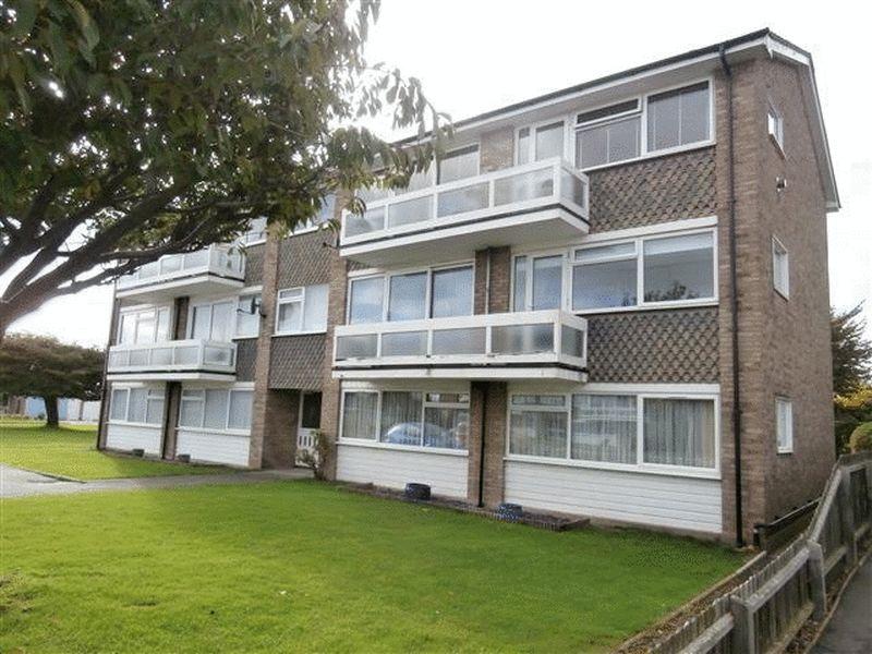 Dungannon Chase, Thorpe Bay 2 bed flat £259,999