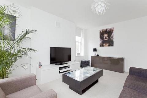 2 bedroom apartment to rent, Halton Road, London, N1