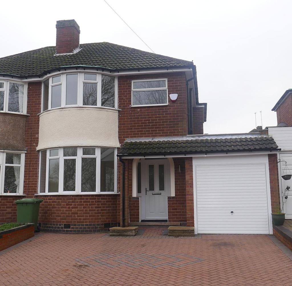 Old Mill Road, Coleshill, West Midlands, B46 3 bed semidetached house