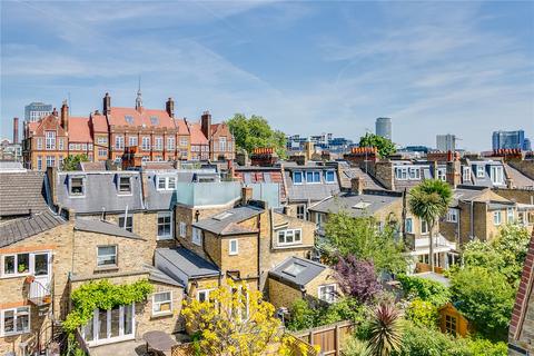 2 bedroom flat to rent, Hazlebury Road, Fulham, London