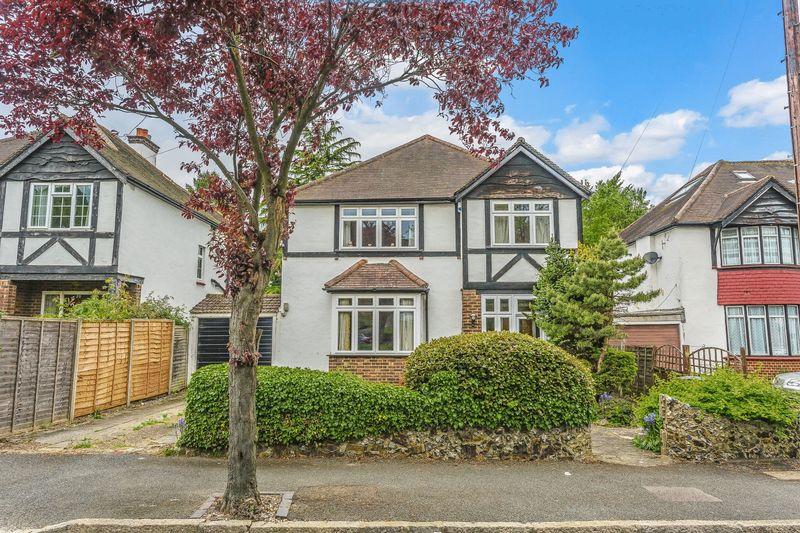 Brancaster Lane, Purley 3 bed detached house £600,000
