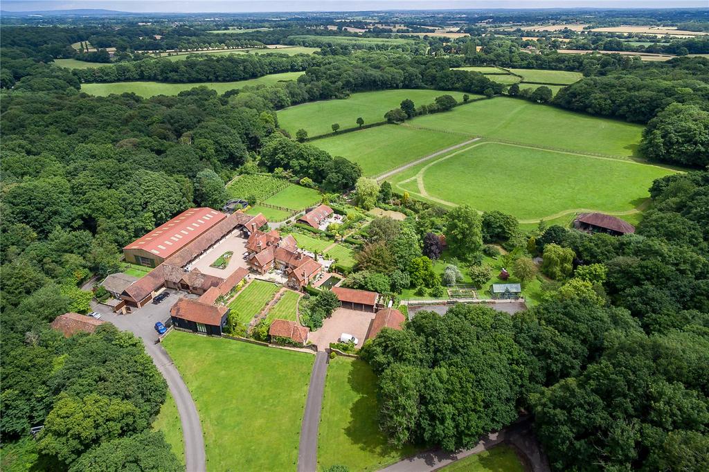 The impressive estate that was once home to the 1991 Grand National ...