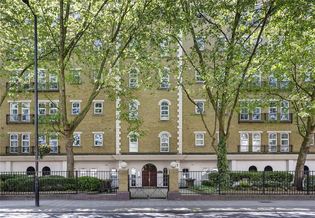 Apartment in London - View 5