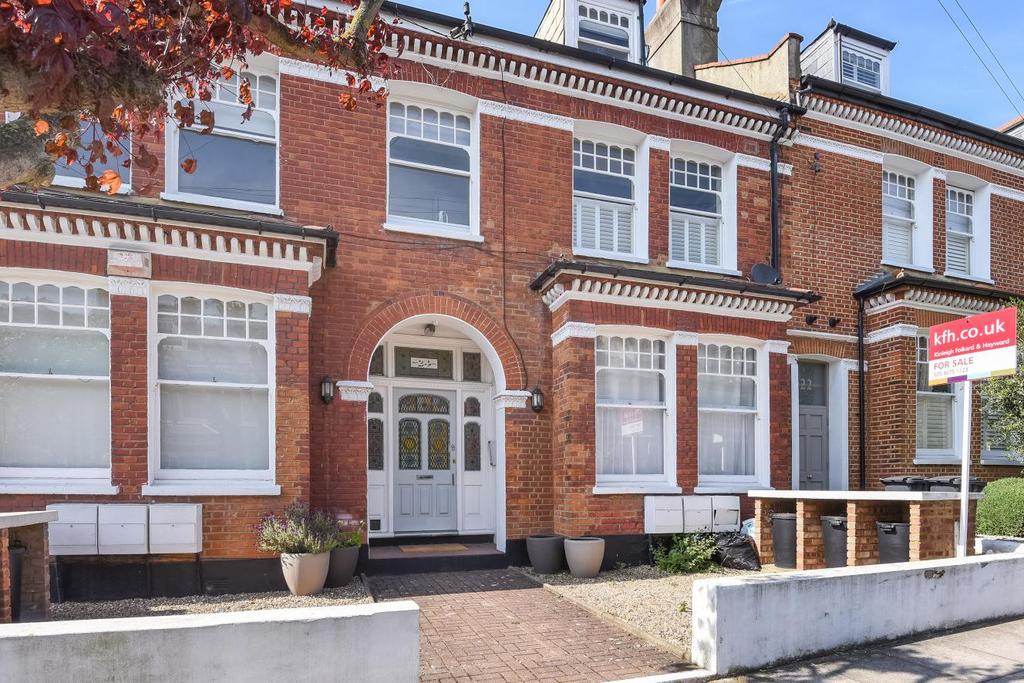 Veronica Road, Balham 2 bed flat £599,950