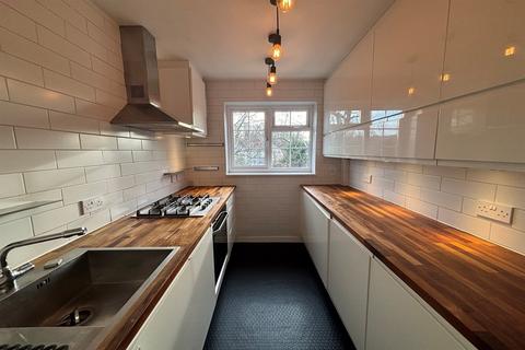 undefined, Heathfield Green, Midhurst, GU29