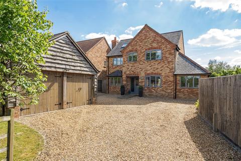 6 bedroom detached house for sale, Eythrope Road, Stone, Buckinghamshire, HP17