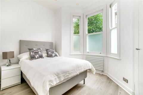 1 bedroom flat to rent, Radipole Road, Parsons Green, London