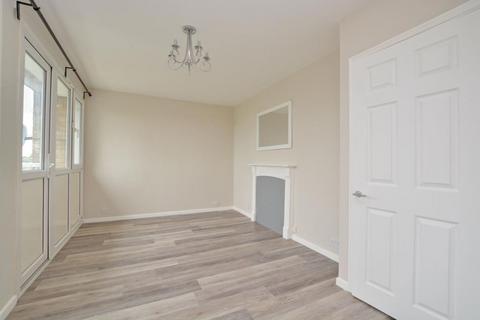 2 bedroom apartment to rent, Wricklemarsh Road, London, SE3